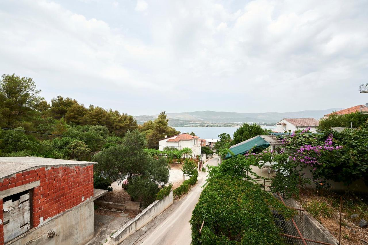 Cutan Leilighet Trogir Eksteriør bilde